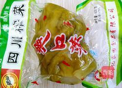 双椒榨菜丝的做法图解1