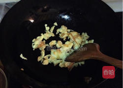 酱油炒饭的做法图解4