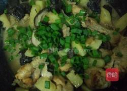 土豆炖翅根的做法图解7