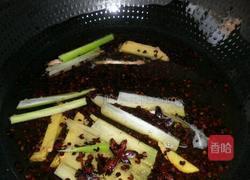 凉拌凉粉的做法图解1