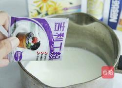 双色布丁的做法图解2
