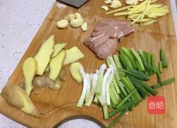 红烧黄花鱼的做法图解1