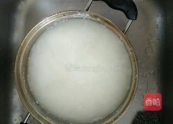 自制美味营养纯葡萄酒的做法图解3