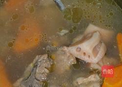 莲藕猪骨汤的做法图解5