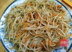 豆芽炒胡萝卜丝儿的做法图解8