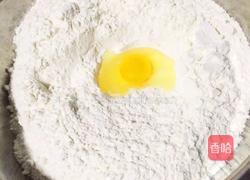 广东賀年小食--油角的做法图解2