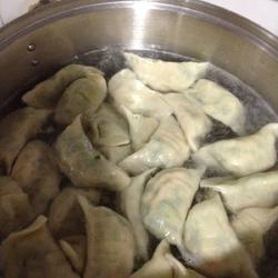 猪肉西葫芦韭菜饺子的做法[图]