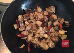 香炒藕丁鸡的做法图解8