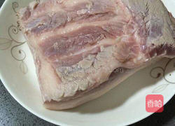 梅菜扣肉的做法图解1