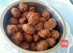 炸牛肉丸子的做法图解12