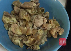 酸菜肥牛的做法图解1