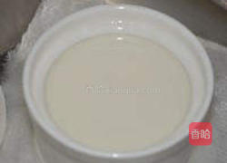 花胶美颜抗皱汤的做法图解3