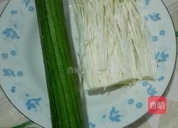 鲜虾丝瓜汤的做法图解1