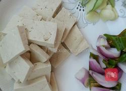 耗油豆腐的做法图解1
