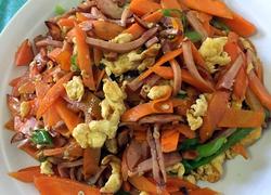 胡萝卜炒火腿鸡蛋