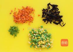 虾仁儿炒饭的做法图解2