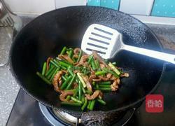 肉丝炒蒜苗的做法图解6