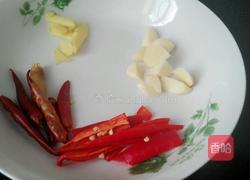 炝炒丝瓜的做法图解2