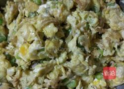 白饭鱼豆角炒蛋的做法图解3