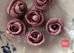 紫薯玫瑰馒头的做法图解5