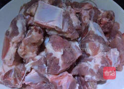 糖醋排骨的做法图解1