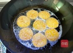 油炸南瓜饼的做法图解10