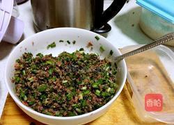 韭菜香肠馅饼的做法图解4