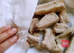 红腐乳烧排骨的做法图解3
