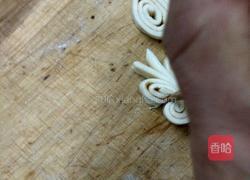 蝴蝶卷的做法图解3