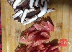 家常面片汤的做法图解3