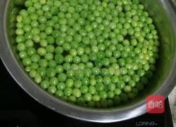 肉末青豆的做法图解1