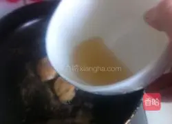 Illustration of how to make seafood pasta 13