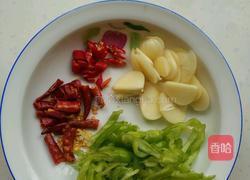 爆炒干巴菌的做法图解4