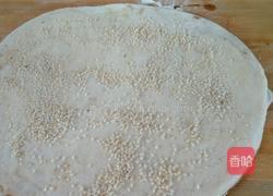 五香芝麻发面脆饼的做法图解4