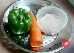 甜椒胡萝卜肉片的做法图解1