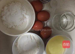戚风肉松卷的做法图解2
