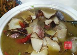 腊猪脚炖干豆腐的做法图解1