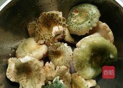 爱心青头菌的做法图解1