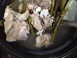 鲜石斛煲冬瓜薏米芡实汤