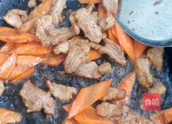 西兰花炒肉的做法图解5