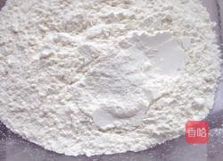 奶香玉米馒头的做法图解2