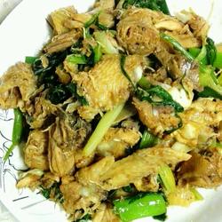 芹菜炒鸡肉的做法[图]