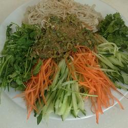 凉拌金针菇的做法[图]