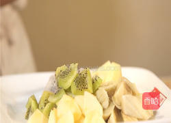 水果沙拉的做法图解1