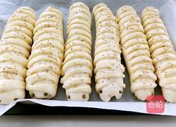 毛毛虫豆沙面包的做法图解13