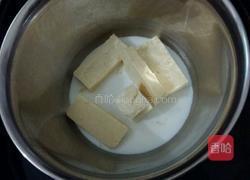 轻乳酪蛋糕的做法图解1