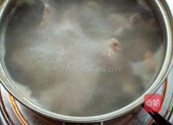 冬瓜排骨汤的做法图解2