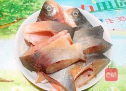 豆鼓红鲳鱼的做法图解2