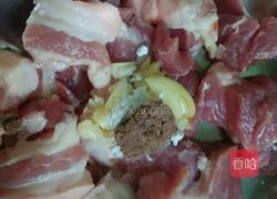咸虾酱蒸猪肉的做法图解1