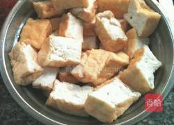 剁椒蒸山水豆腐的做法图解2